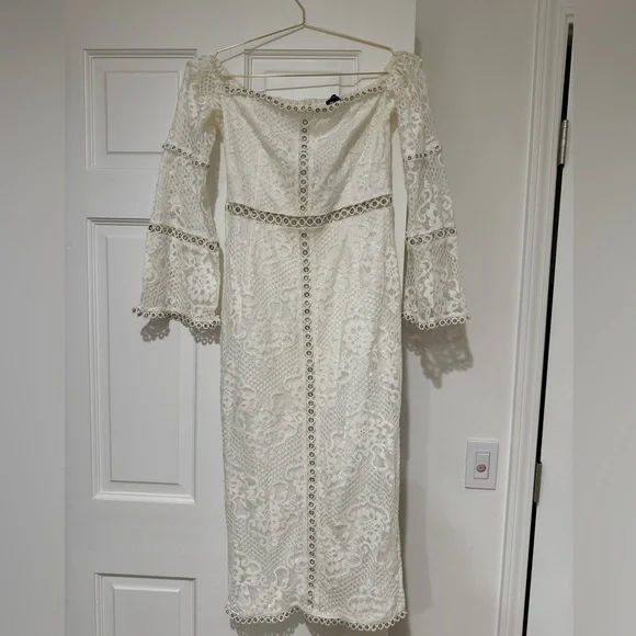 Pretty little thing lace midi dress UK 14 - Picture 5 of 8